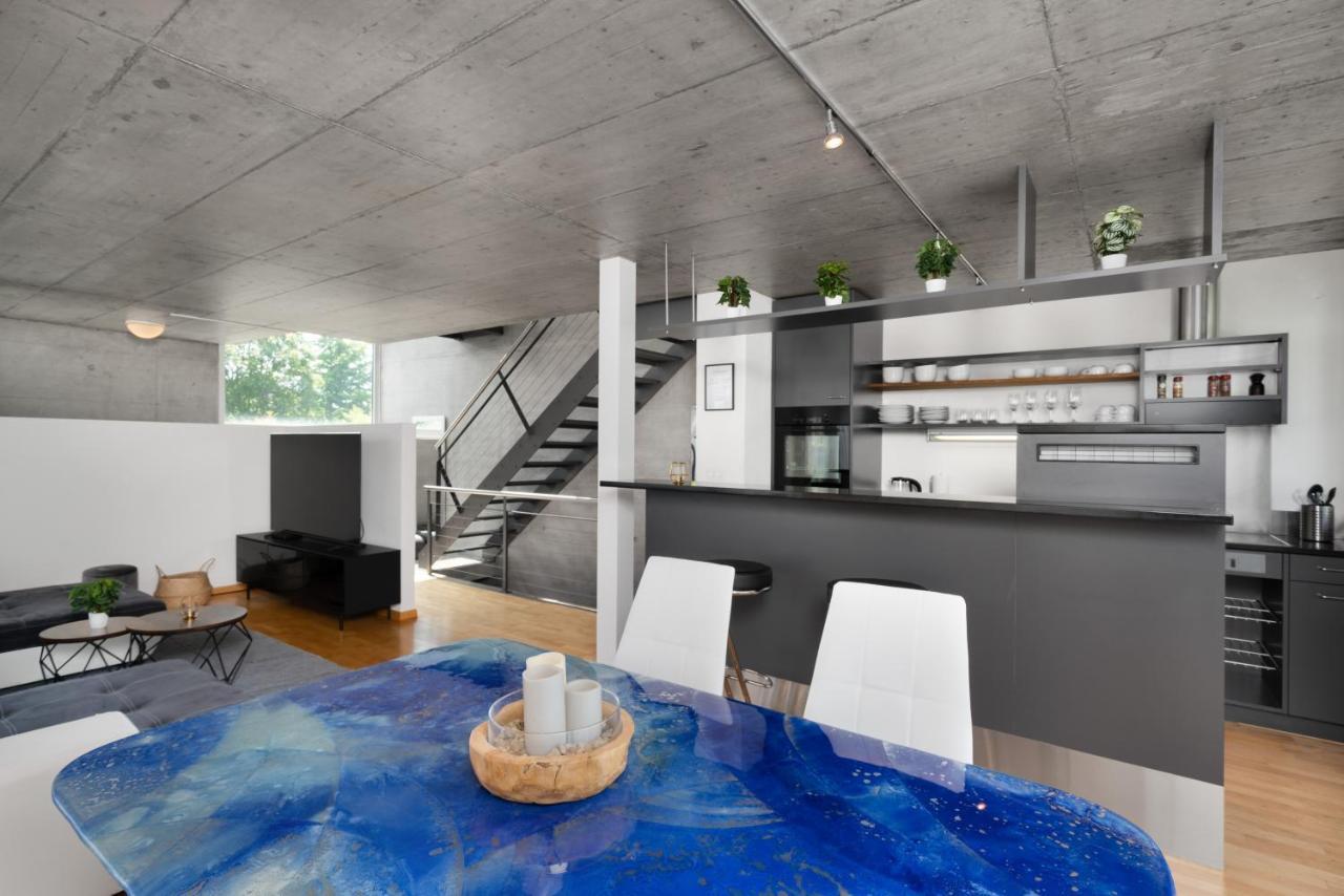 Urban Cube Mit Sauna Thun Exterior photo